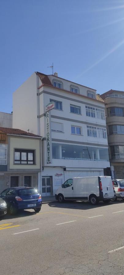 Apartamentos Orillamar O Grove Buitenkant foto